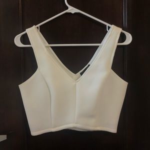 Crop White V-Neck Tank (medium)